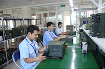 Z755軍工廠落實好“弘揚傳統,貢獻才智,不愧為胡伯伯部隊稱號”運動